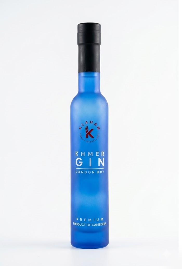 Khmer Gin gift box with glass